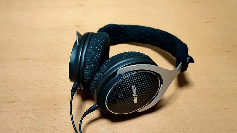 非純正】大丈夫？SHURE SRH-1540とGeekriaイヤーパッドの